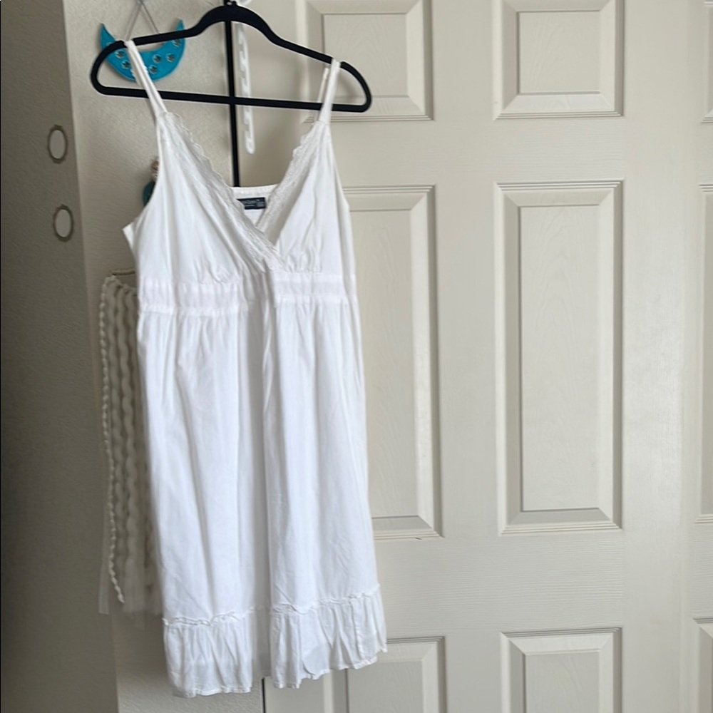 Faded Glory White Sleeveless Dress